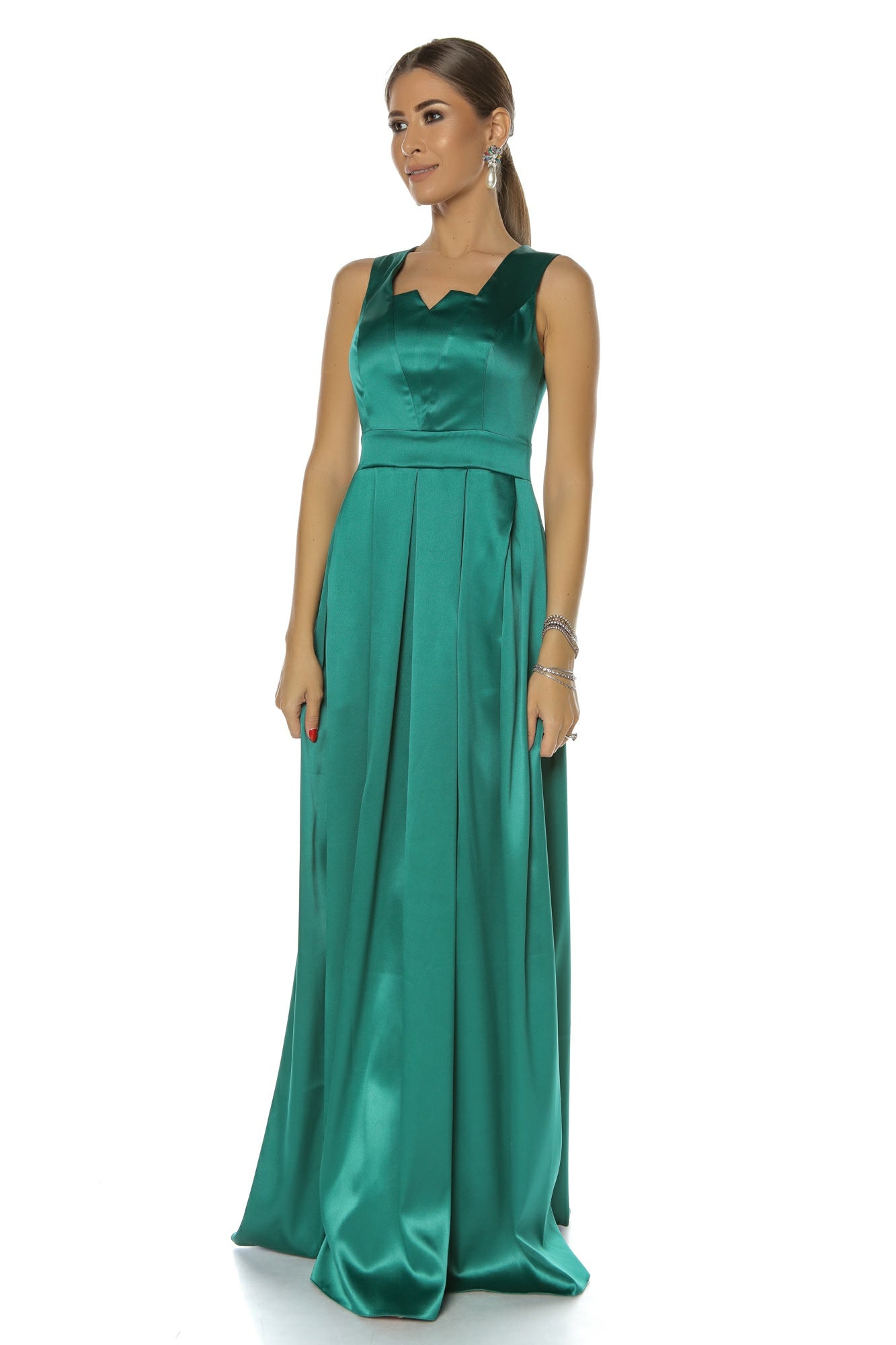 Rochie de searǎ cu pliseuri din tafta verde